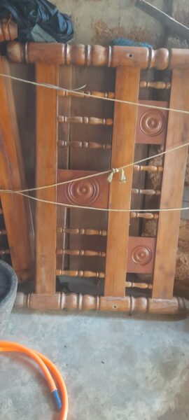 6*4 Cot for sale